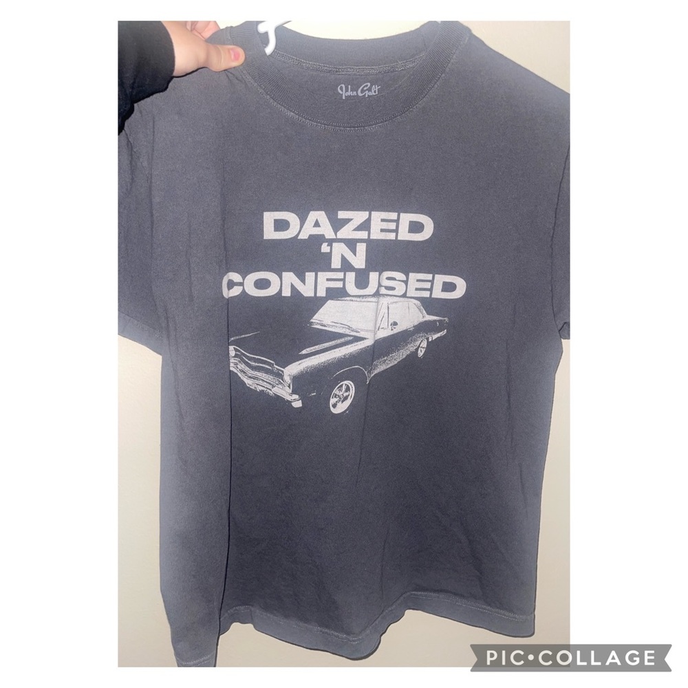 GRAPHIC TEE🤩